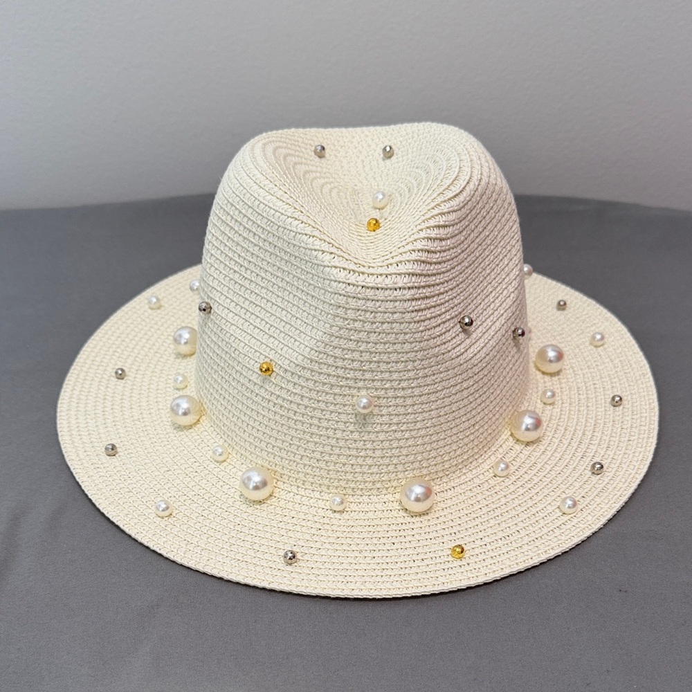 New With Tag Cream Pearl-Embellished Sun Hat by Odiva